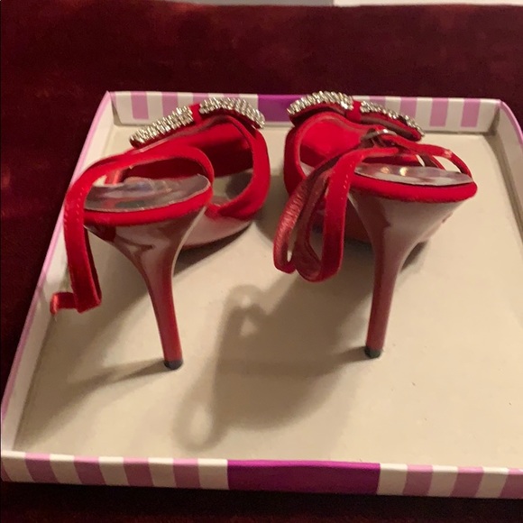 Shoes - Picture 2 of 2